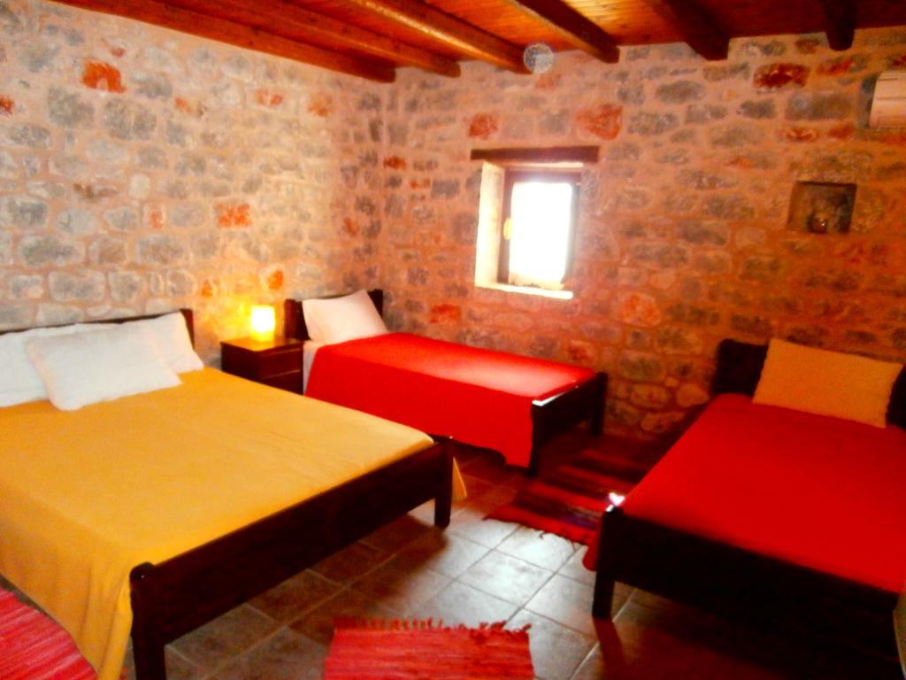 Pirgoi Edem Hotell Pírgos Dhiroú Rum bild