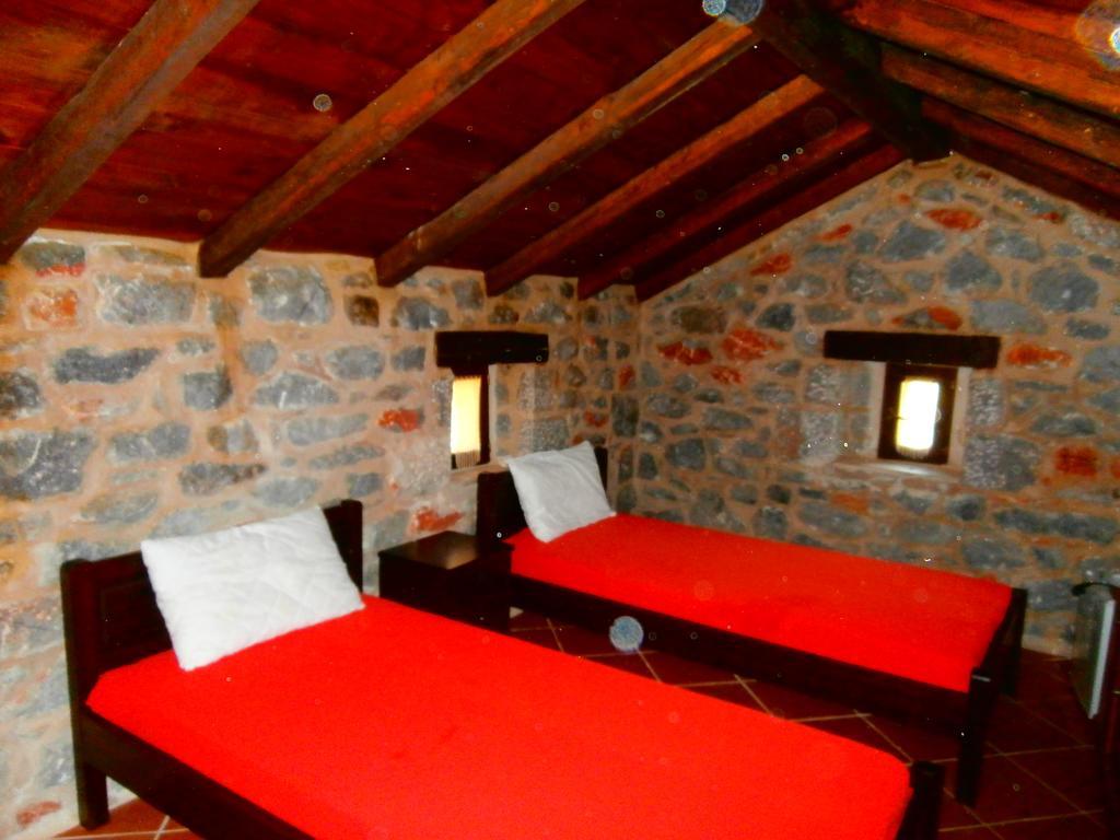 Pirgoi Edem Hotell Pírgos Dhiroú Rum bild